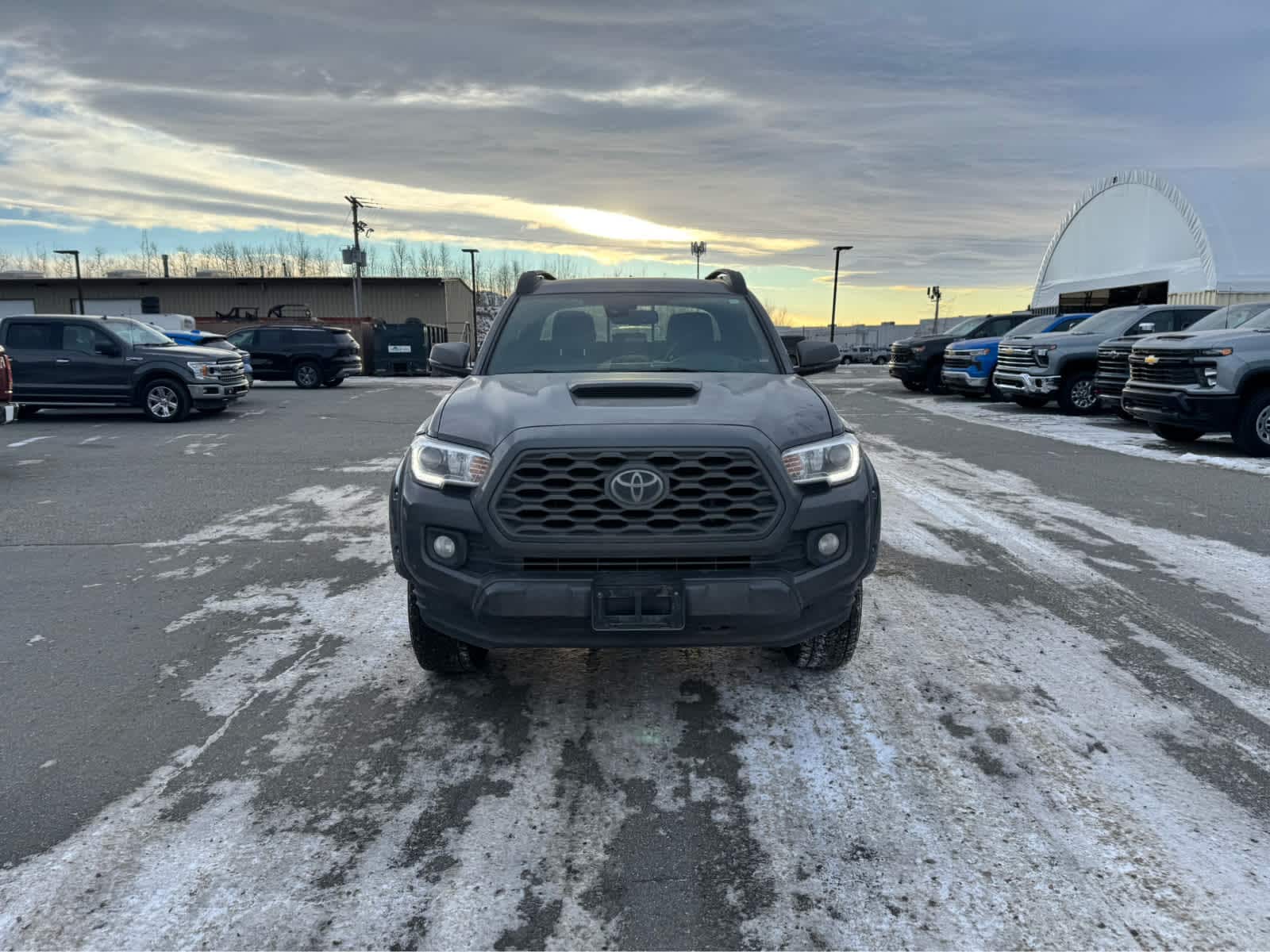 Thumbnail: 2021 Toyota Tacoma - 8