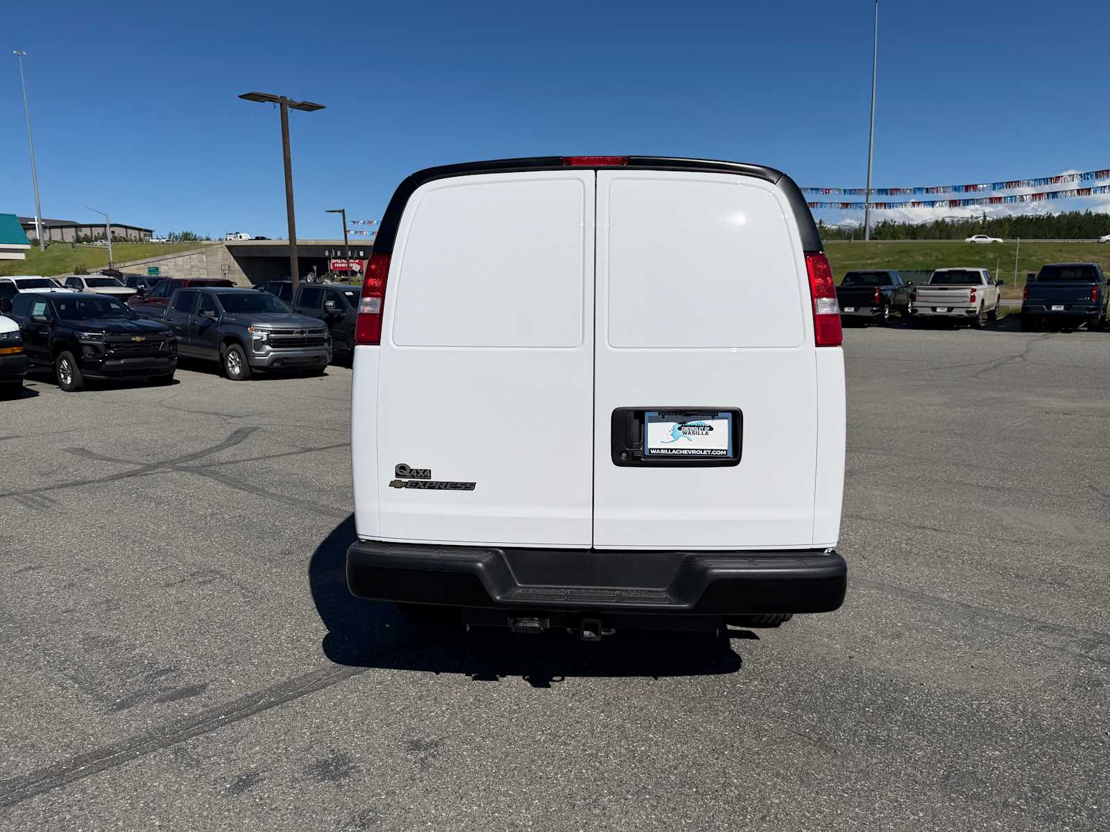 2025 Chevrolet Express Cargo Work Van - Photo 14