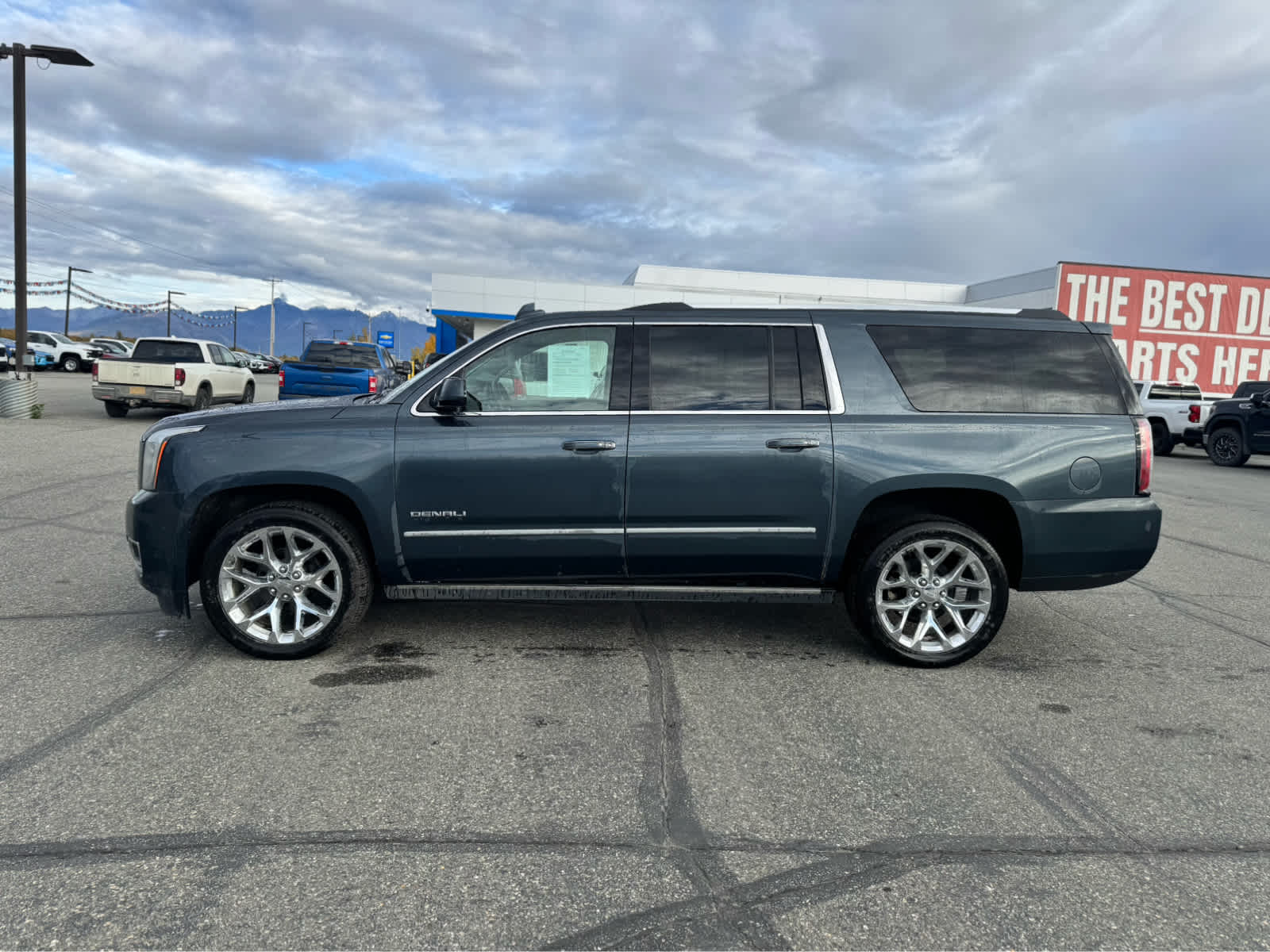 Thumbnail: 2020 GMC Yukon XL - 2