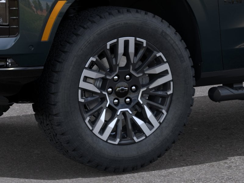 Thumbnail: 2026 Chevrolet Suburban - 9