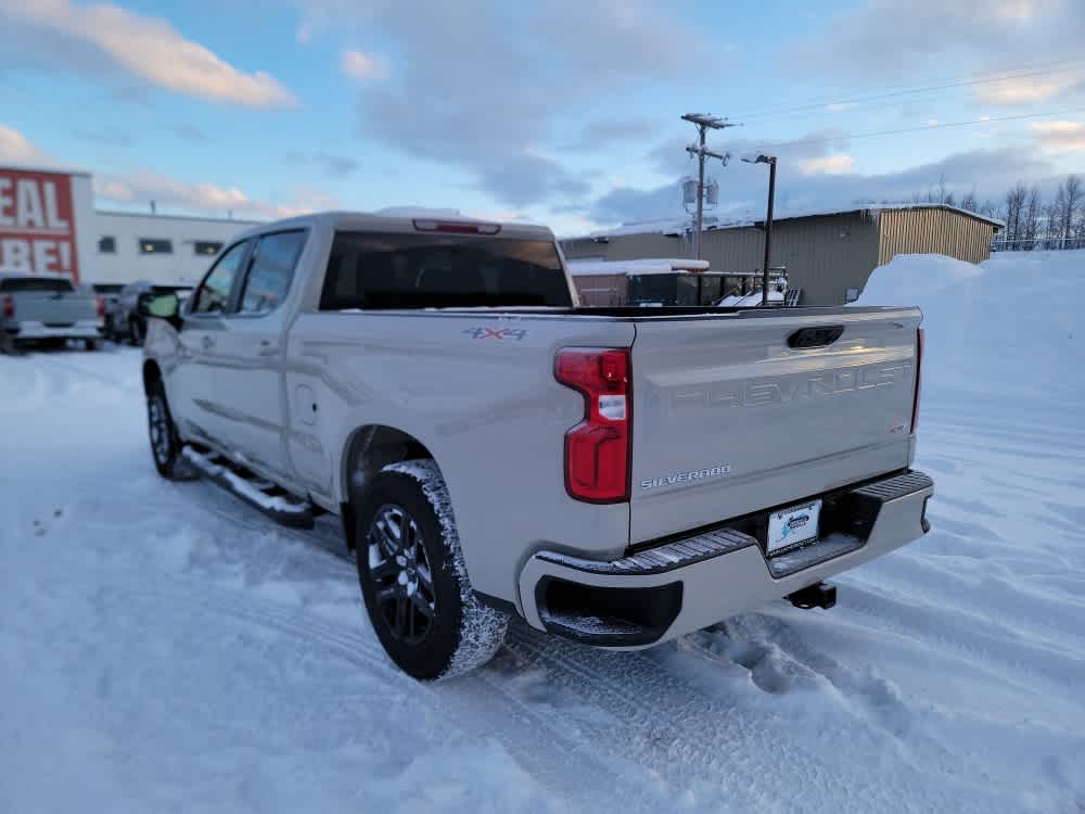 Thumbnail: 2026 Chevrolet Silverado 1500 - 3
