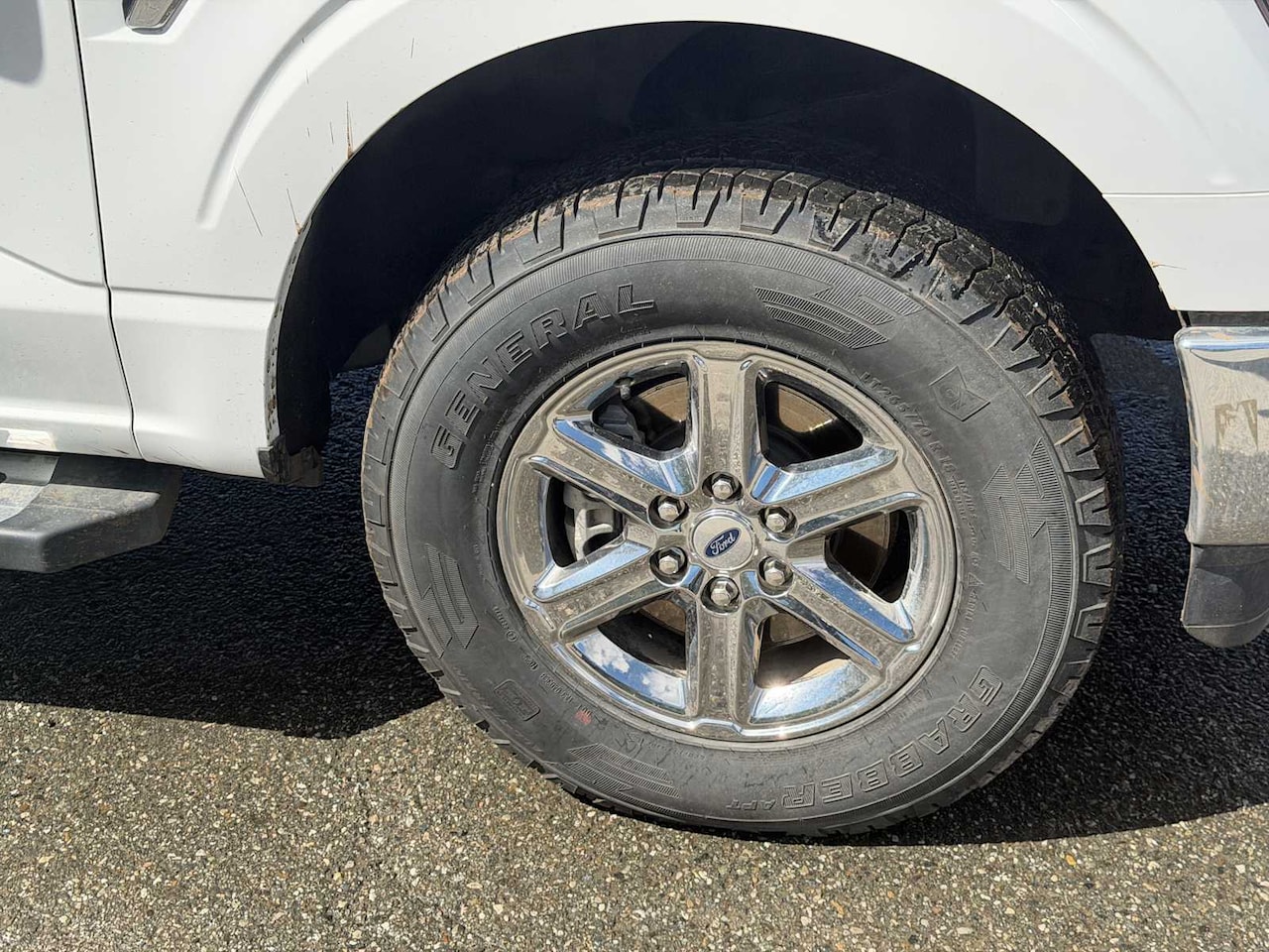 2025 Ford F-150 XLT - Image 19