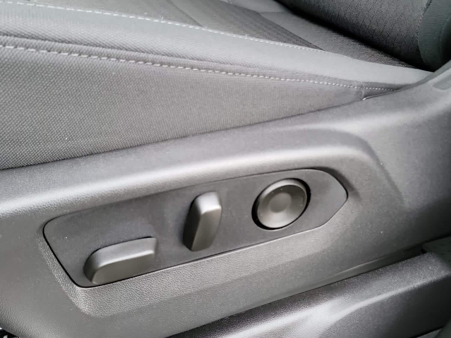 Thumbnail: 2026 Chevrolet Silverado 1500 - 11