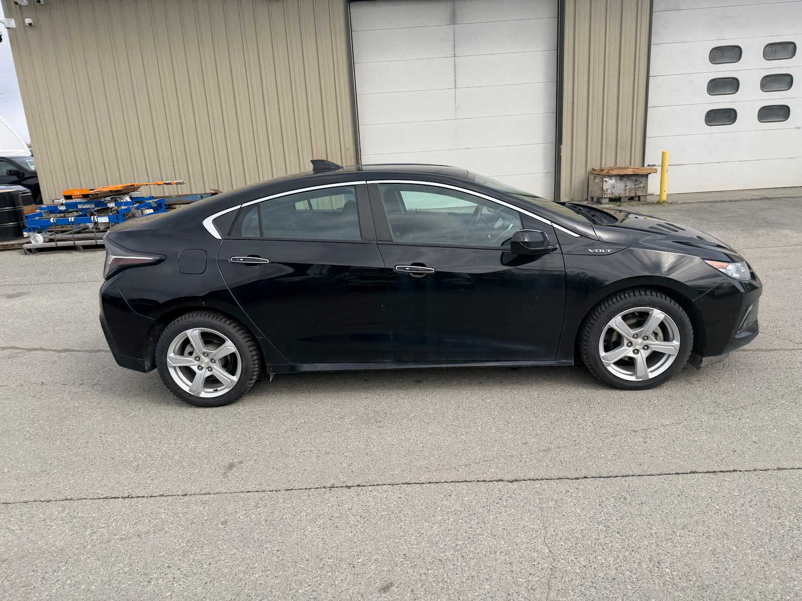Thumbnail: 2018 Chevrolet Volt - 6