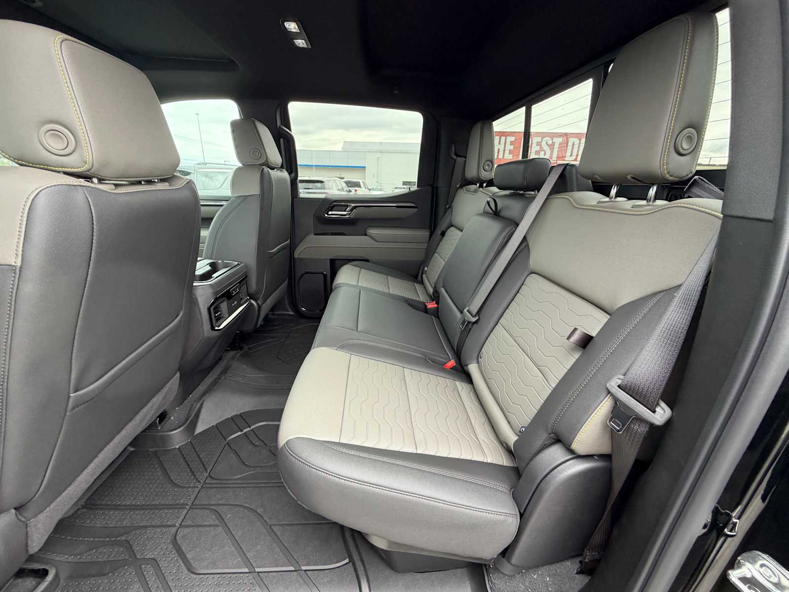 2026 Chevrolet Silverado 1500 ZR2 - Photo 21