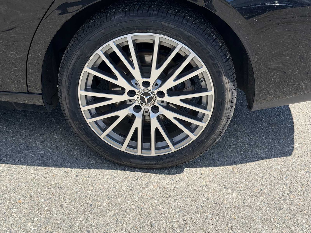 2025 Mercedes-Benz CLA CLA 250 - Image 4