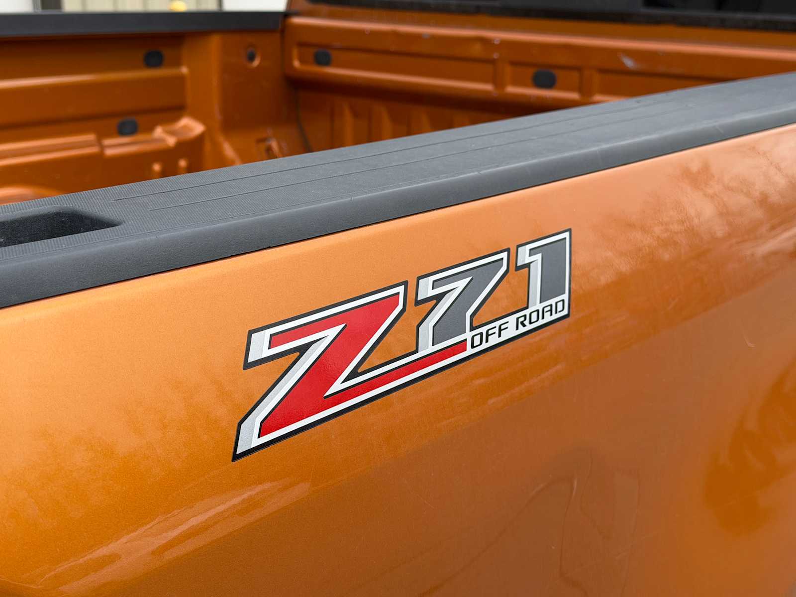 Thumbnail: 2017 Chevrolet Colorado - 21