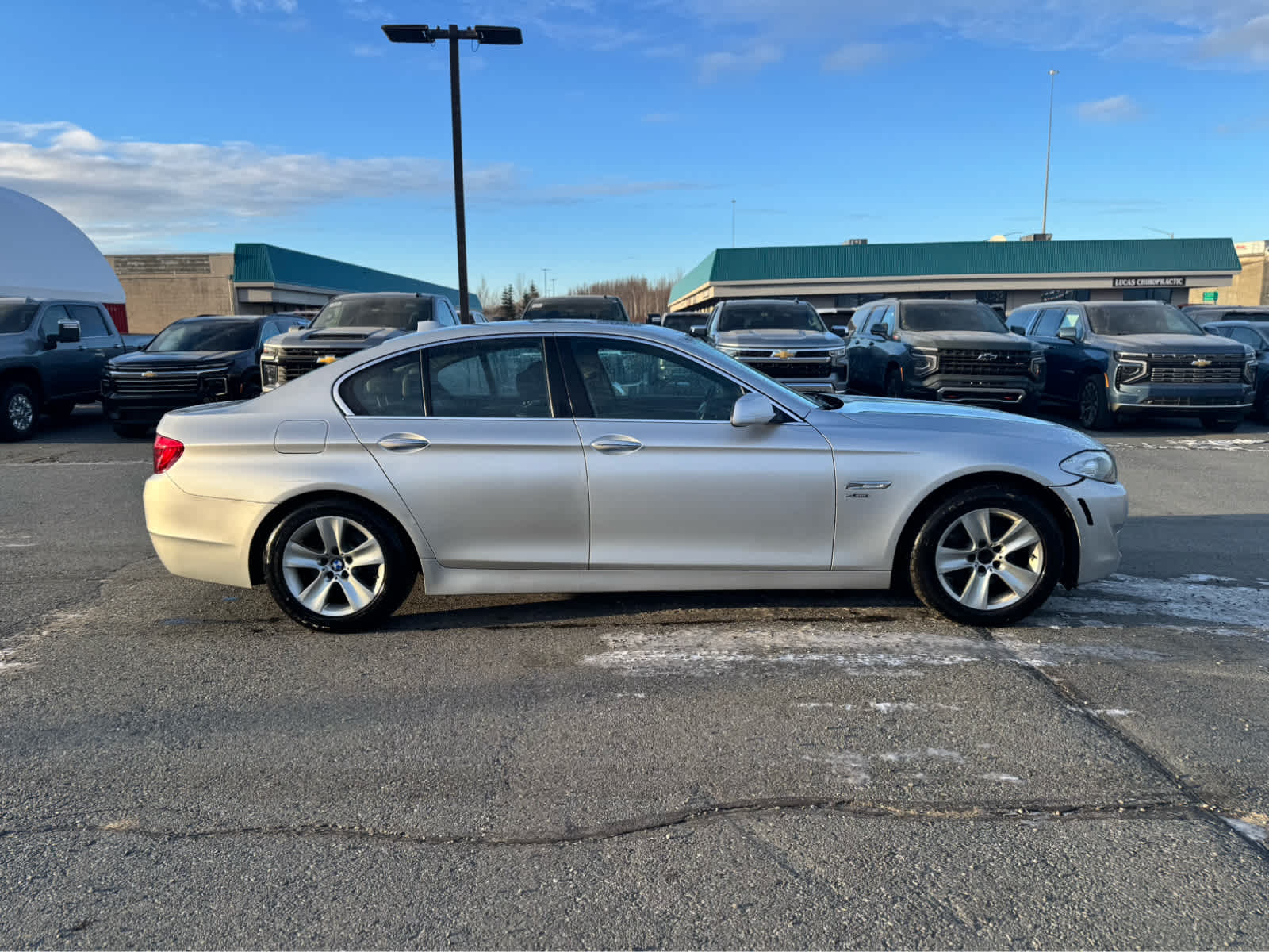 Thumbnail: 2012 BMW 5 Series - 6