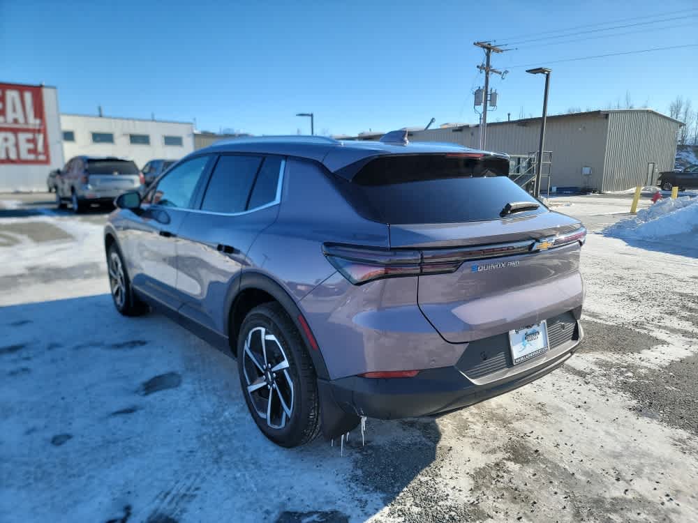 Thumbnail: 2026 Chevrolet Equinox - 3