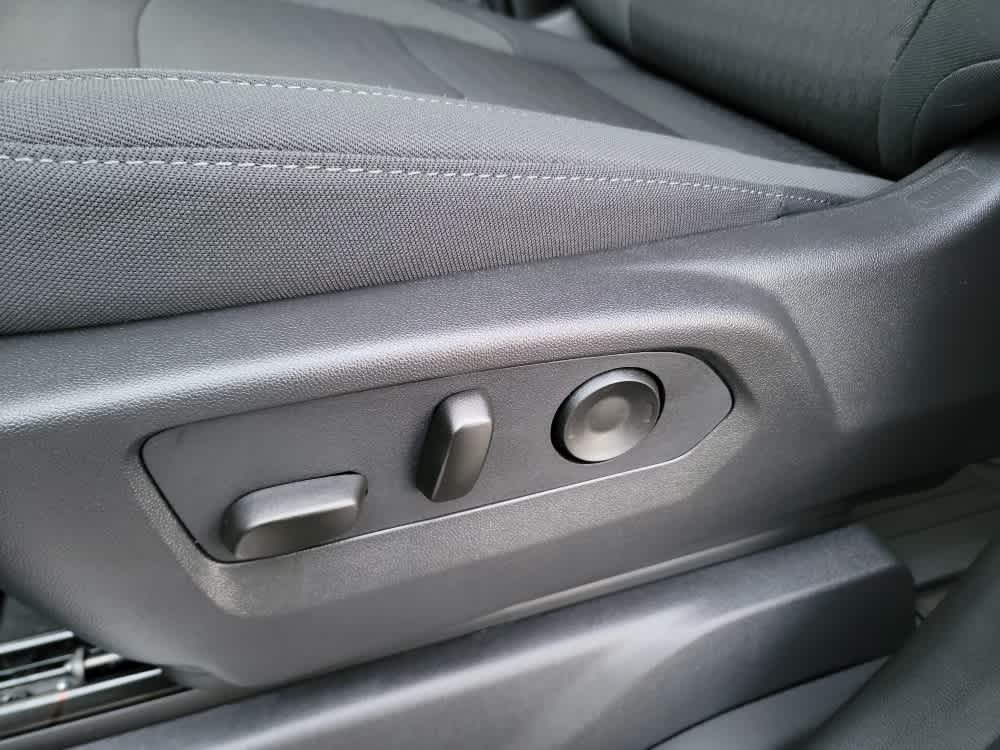 Thumbnail: 2026 Chevrolet Silverado 2500 - 11