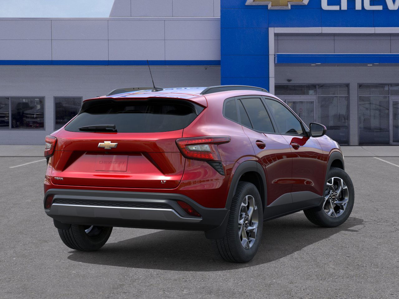 2026 Chevrolet Trax LT photo 4