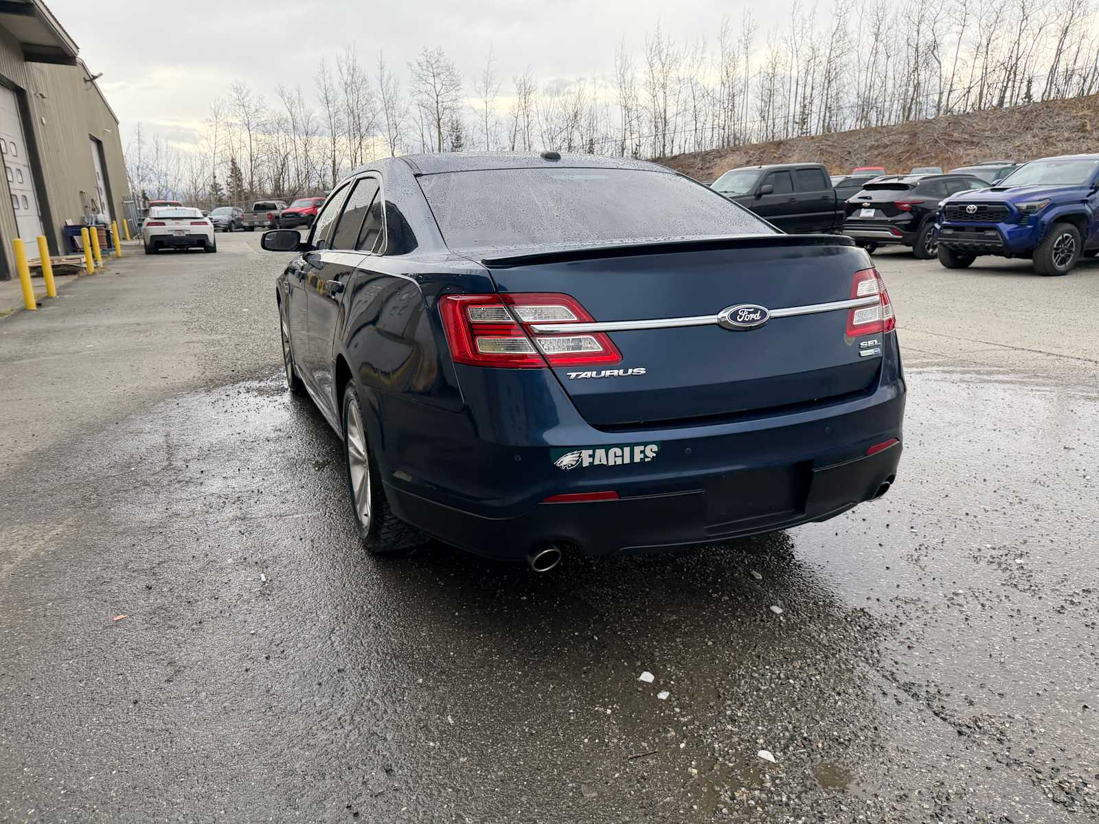 Thumbnail: 2017 Ford Taurus - 9
