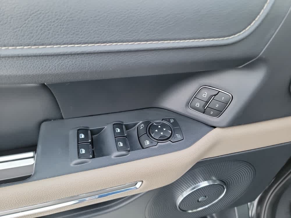 Thumbnail: 2024 Ford Expedition - 10