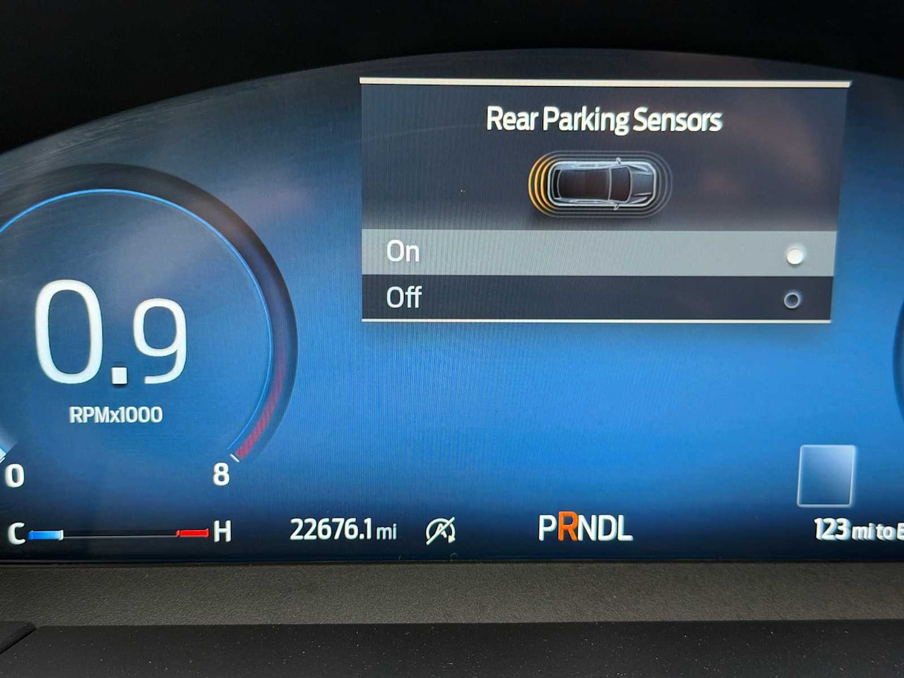 2025 Ford Escape Platinum - Image 3