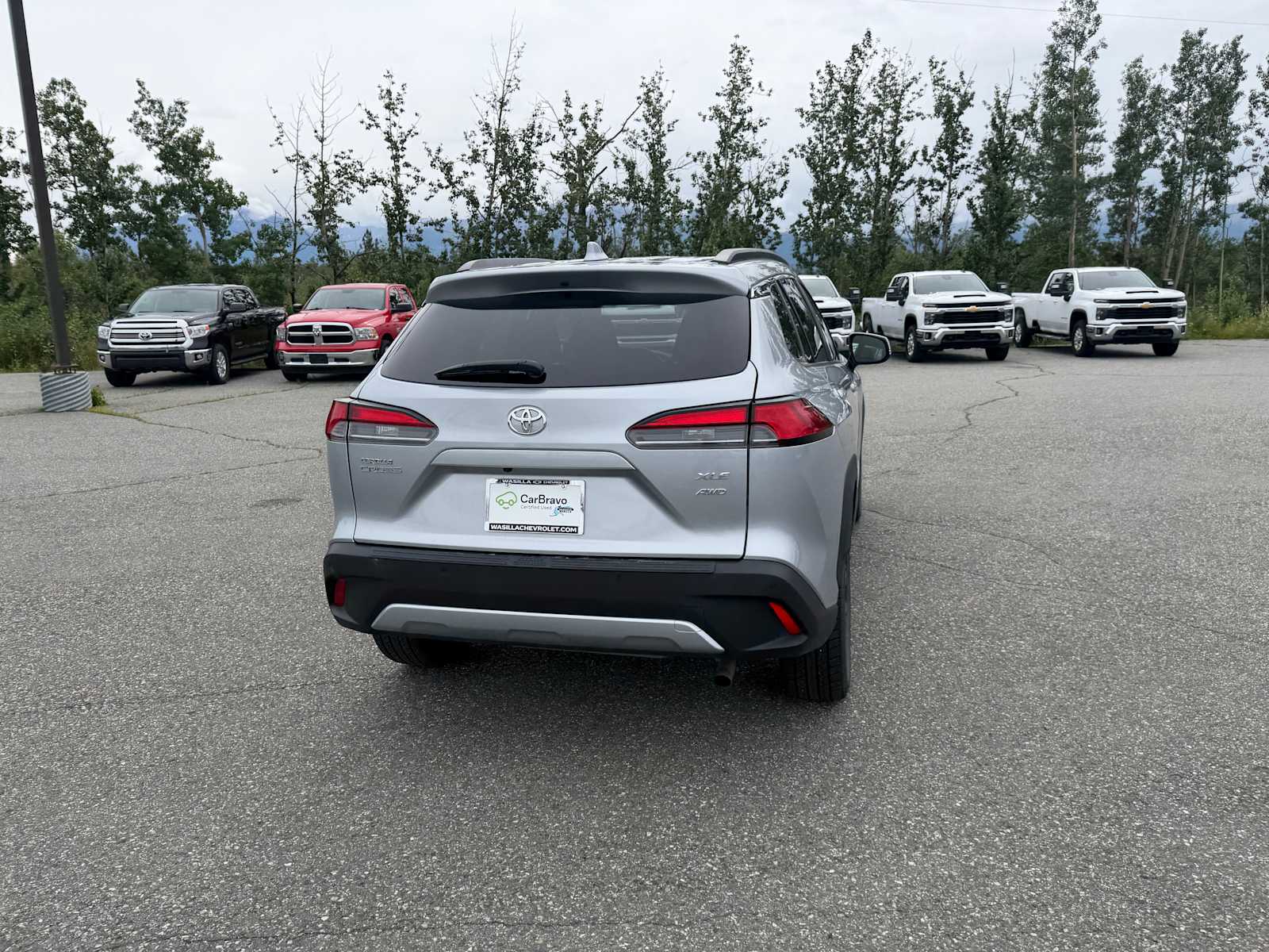 2024 Toyota Corolla Cross XLE - Photo 13