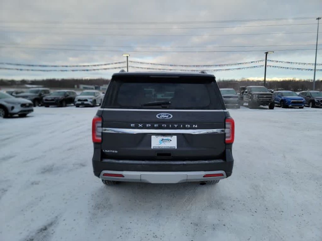 Used 2024 Ford Expedition Limited