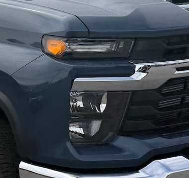 Thumbnail: 2026 Chevrolet Silverado 2500 - 21