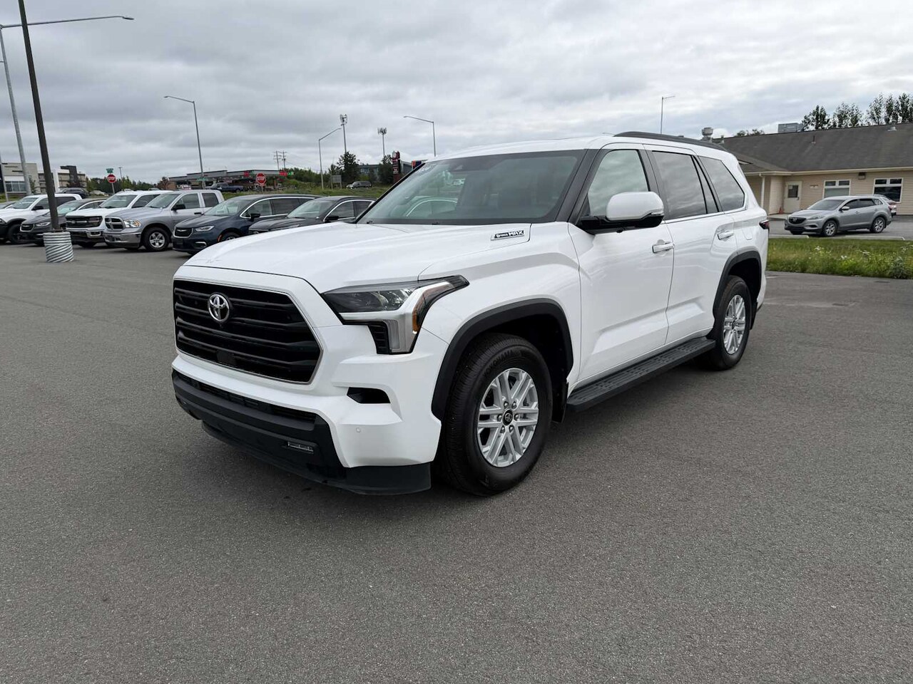 2026 Toyota Sequoia SR5 - Image 10