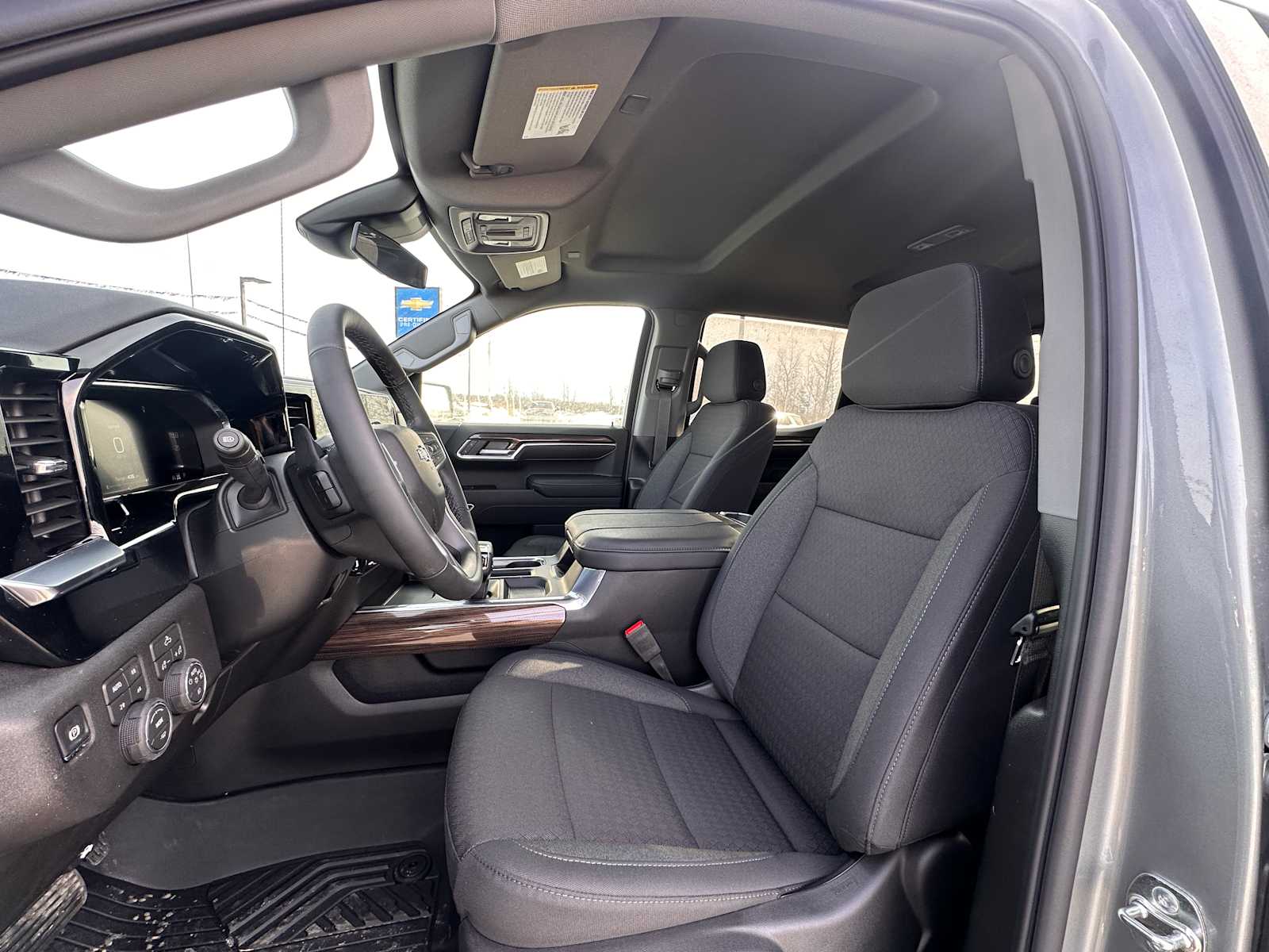 Thumbnail: 2026 Chevrolet Silverado 1500 - 7