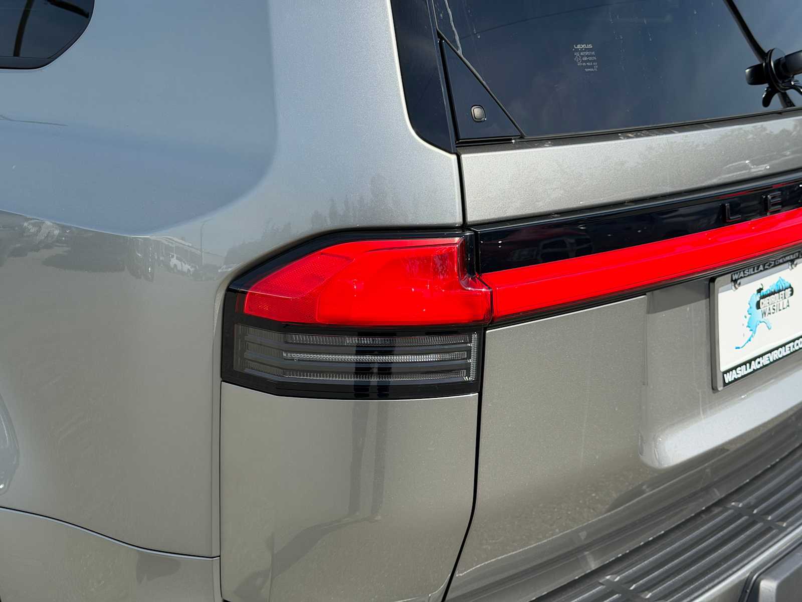 Thumbnail: 2025 Lexus GX - 17