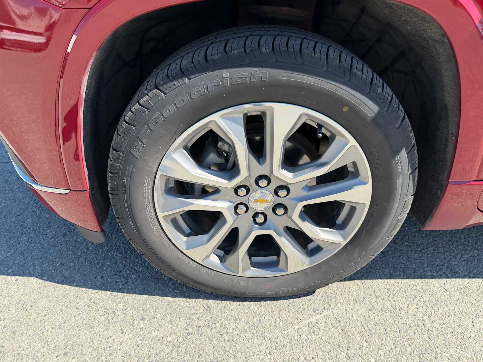 Thumbnail: 2019 Chevrolet Traverse - 14