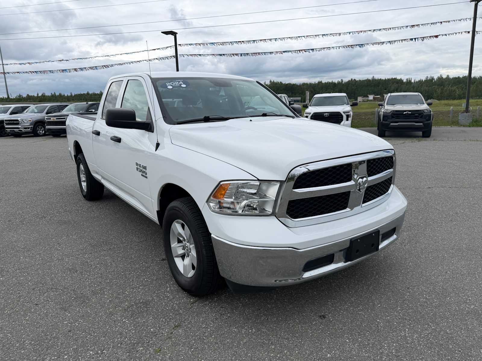 2024 RAM Ram 1500 Classic SLT - Photo 8