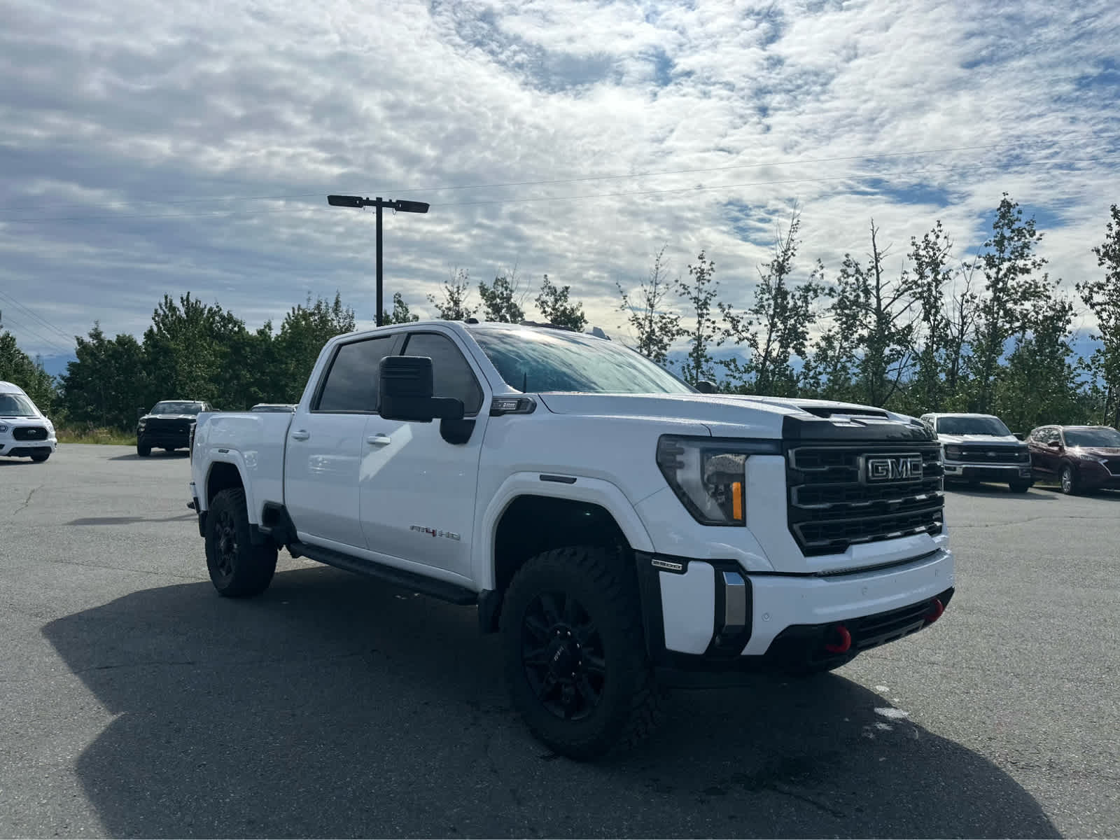 Thumbnail: 2024 GMC Sierra 2500 - 9