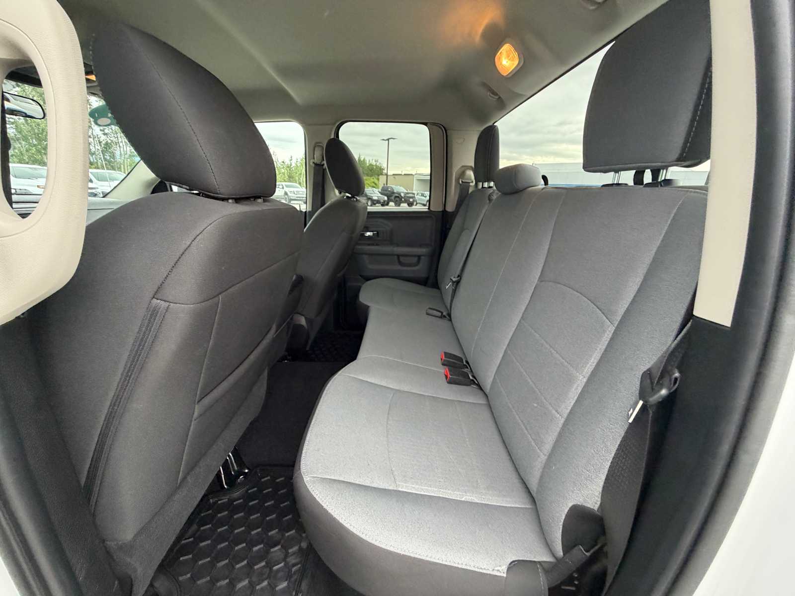2024 RAM Ram 1500 Classic SLT - Photo 22