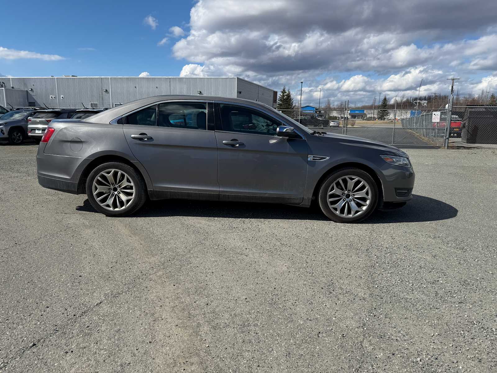 Thumbnail: 2013 Ford Taurus - 6
