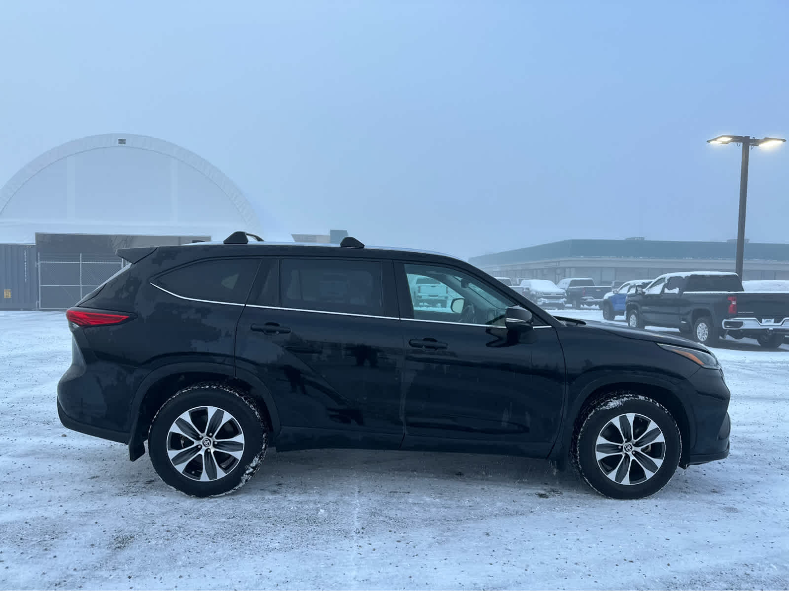 Thumbnail: 2021 Toyota Highlander - 8