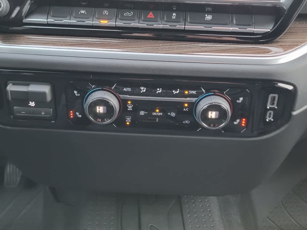 Thumbnail: 2026 Chevrolet Silverado 1500 - 16