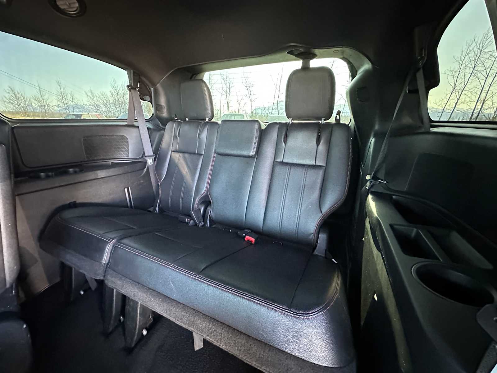 Thumbnail: 2020 Dodge Grand Caravan - 21