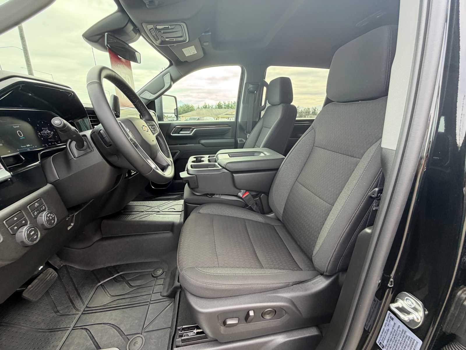 2026 Chevrolet Silverado 2500HD LT - Photo 6