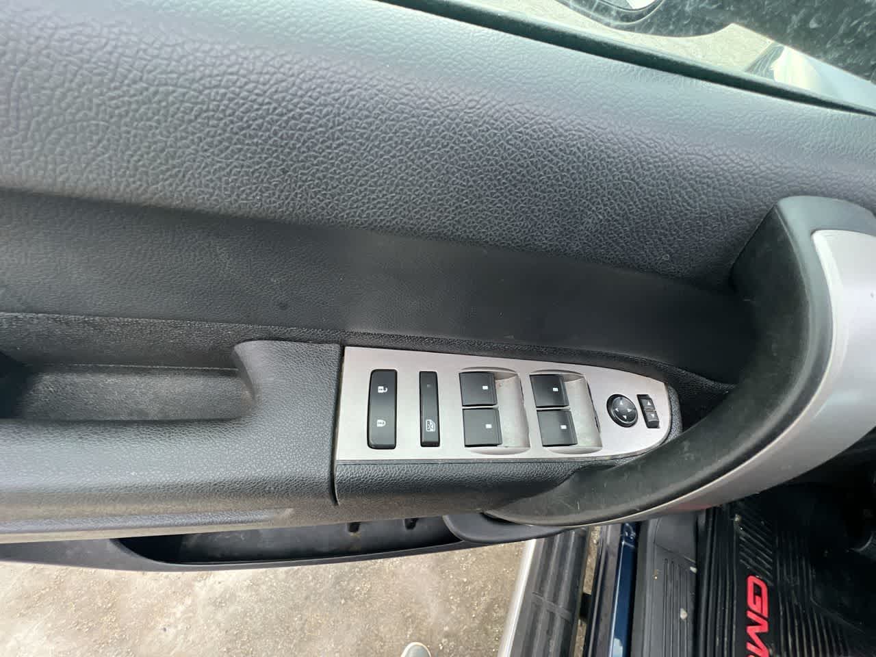 Thumbnail: 2011 GMC Sierra 1500 - 12