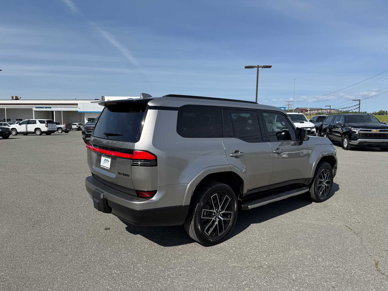 Thumbnail: 2025 Lexus GX - 14