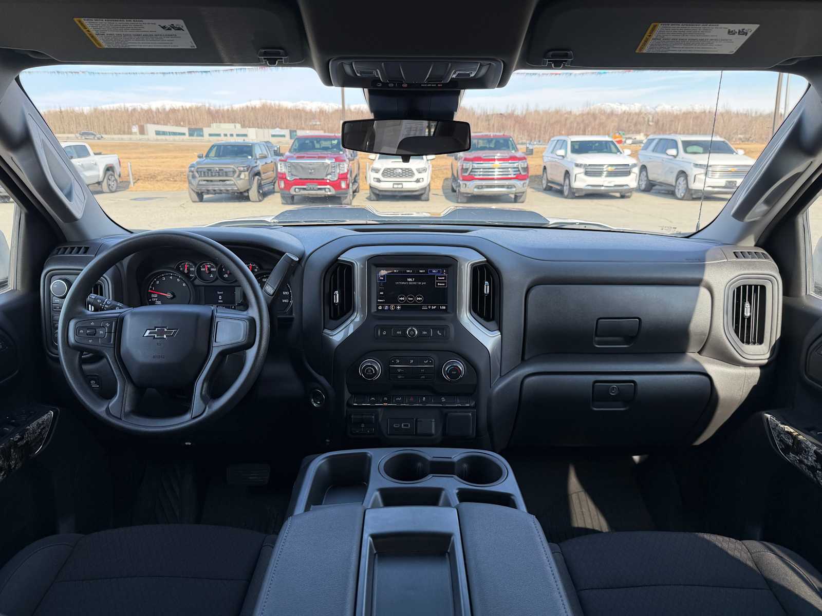 Thumbnail: 2025 Chevrolet Silverado 1500 - 19