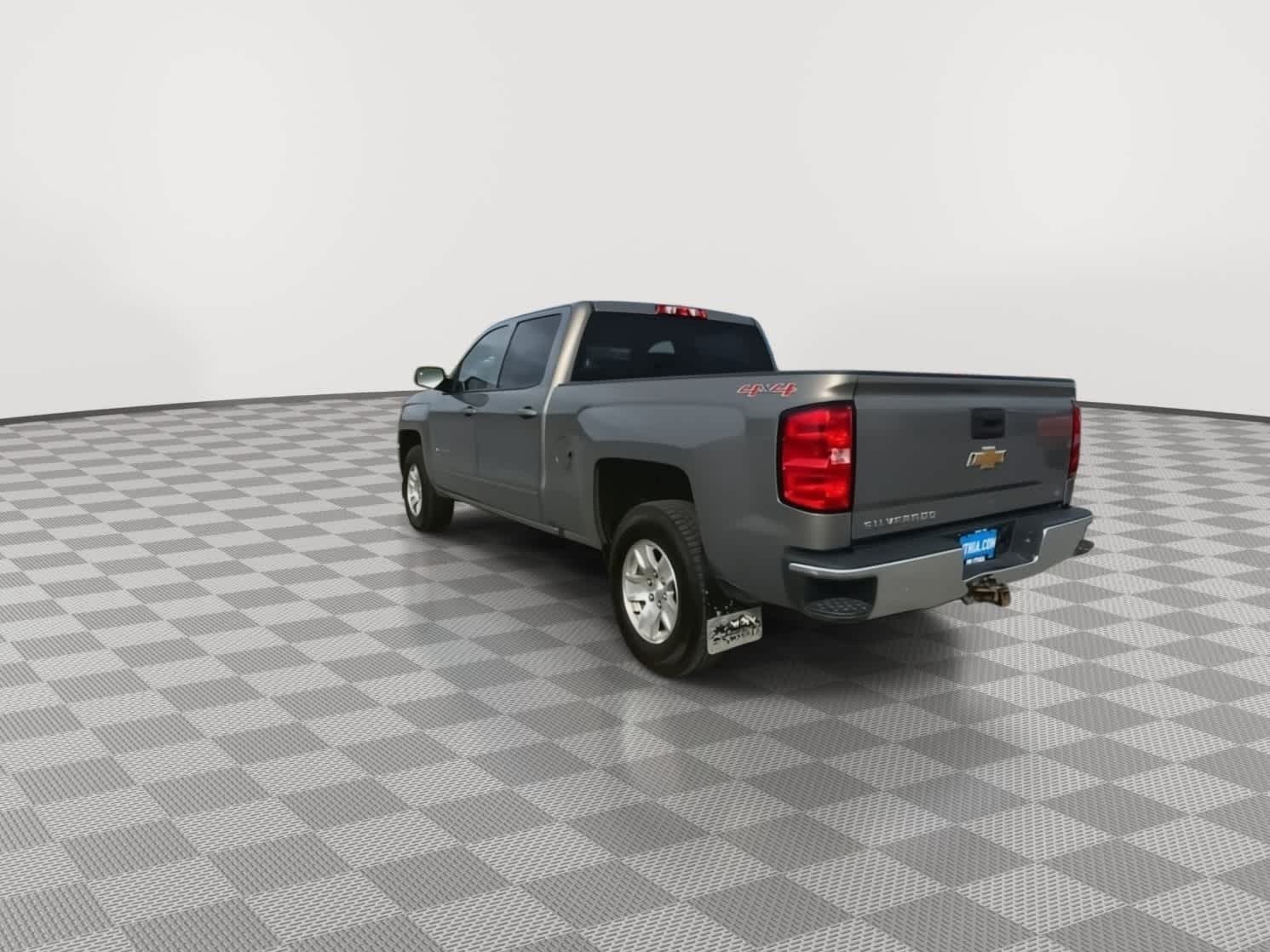 Used 2017 Chevrolet Silverado 1500 LT with VIN 1GCUKREC8HF156637 for sale in Wasilla, AK