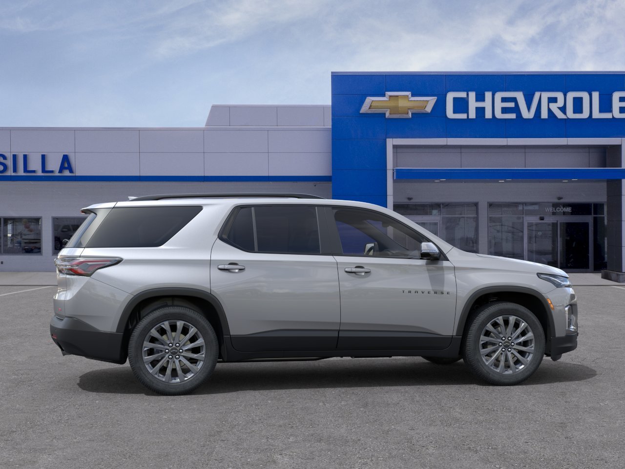 Thumbnail: 2023 Chevrolet Traverse - 5