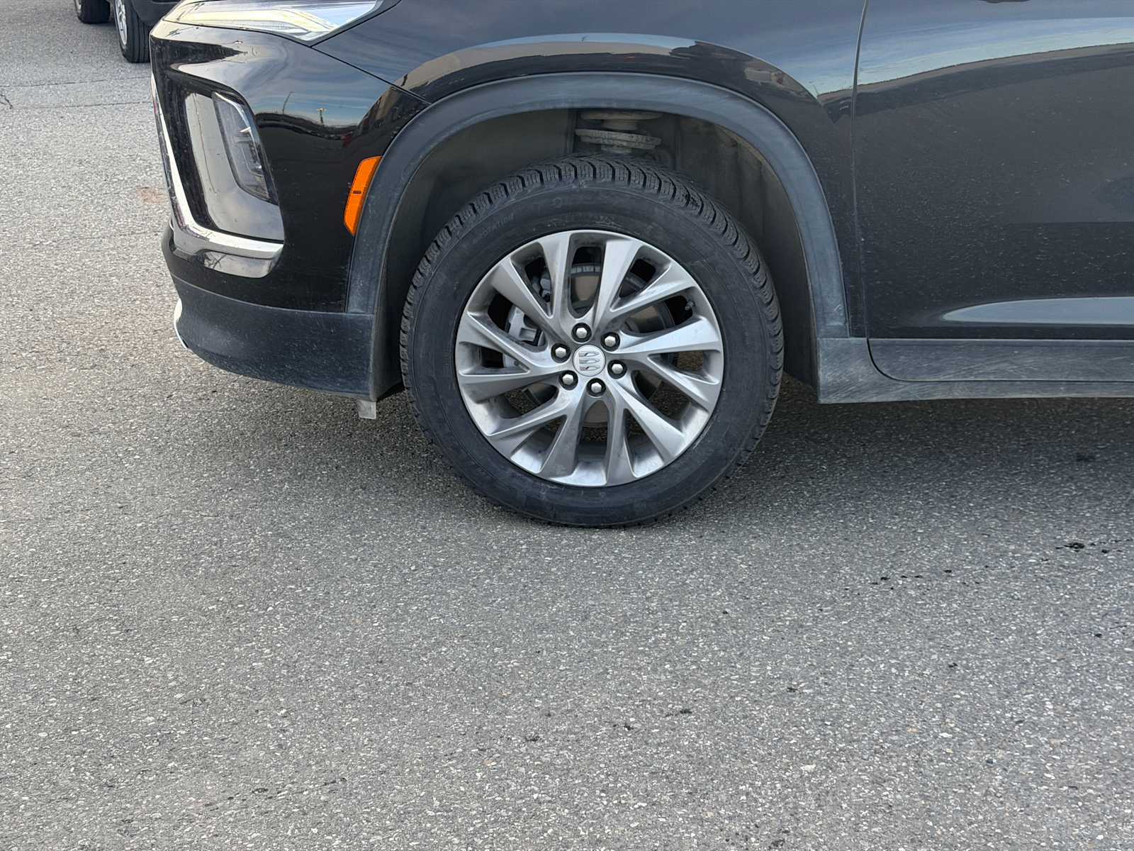 2025 Buick Enclave Preferred - Photo 3