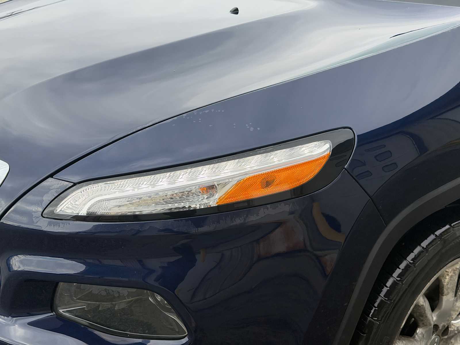 Thumbnail: 2016 Jeep Cherokee - 13