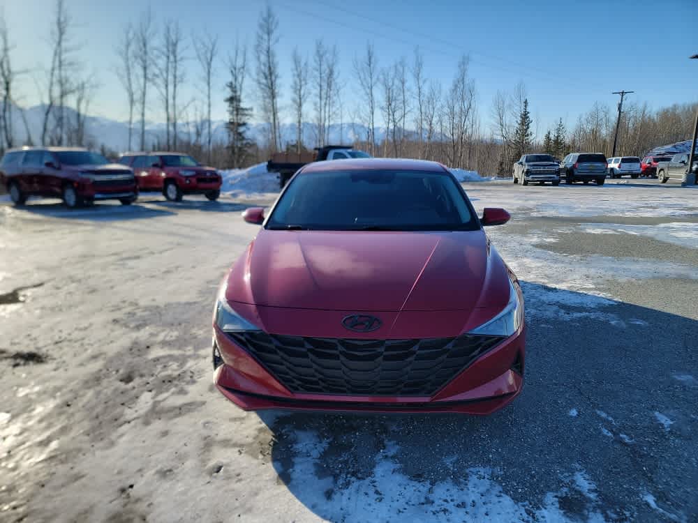 Thumbnail: 2023 Hyundai Elantra - 8