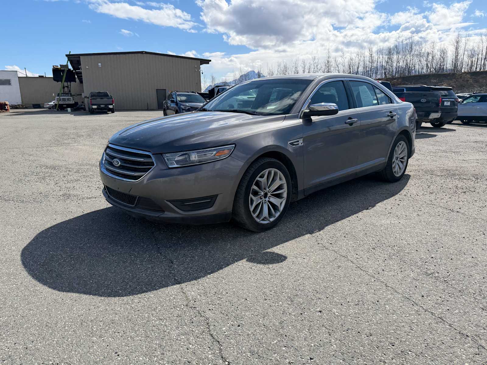 Thumbnail: 2013 Ford Taurus - 3