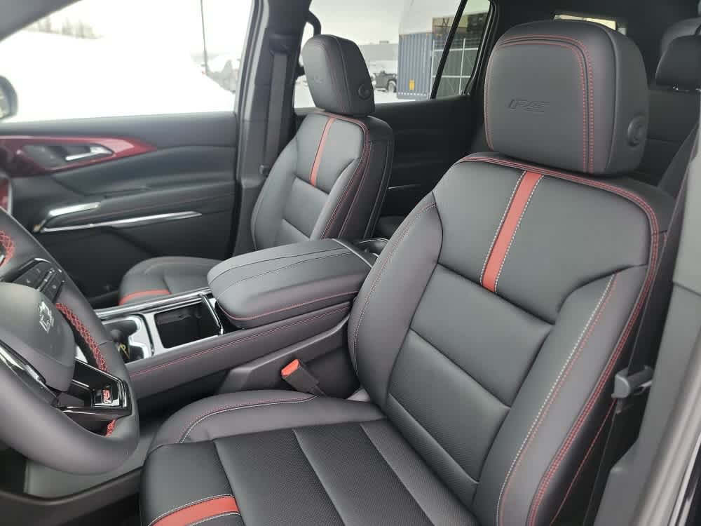 Thumbnail: 2026 Chevrolet Traverse - 12