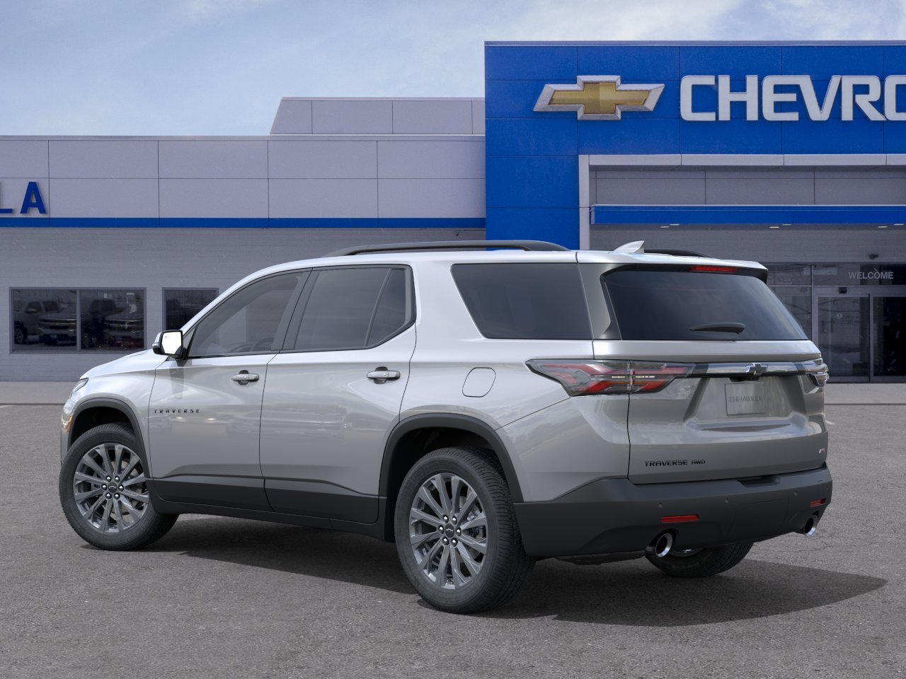 Thumbnail: 2023 Chevrolet Traverse - 3