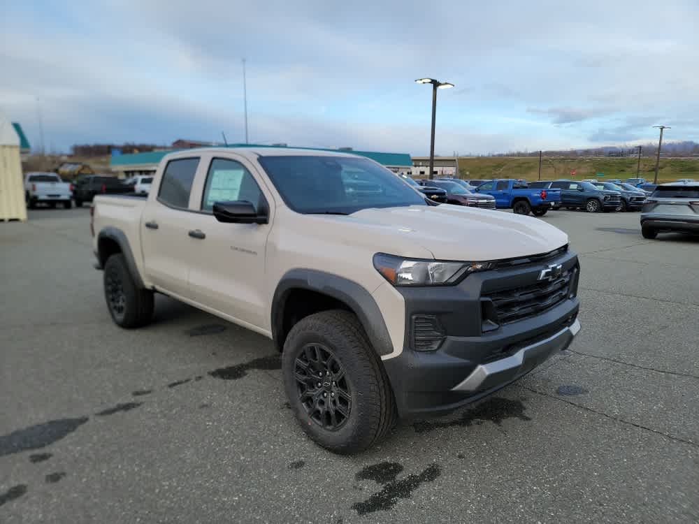 Thumbnail: 2026 Chevrolet Colorado - 7