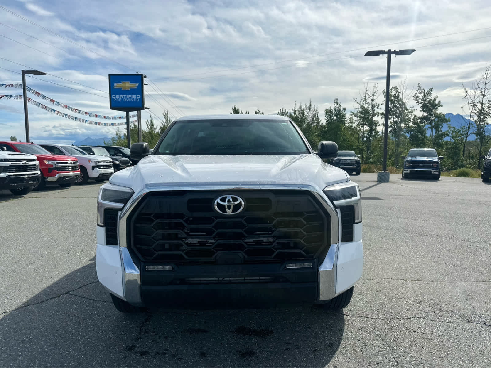 2024 Toyota Tundra SR5 photo 2