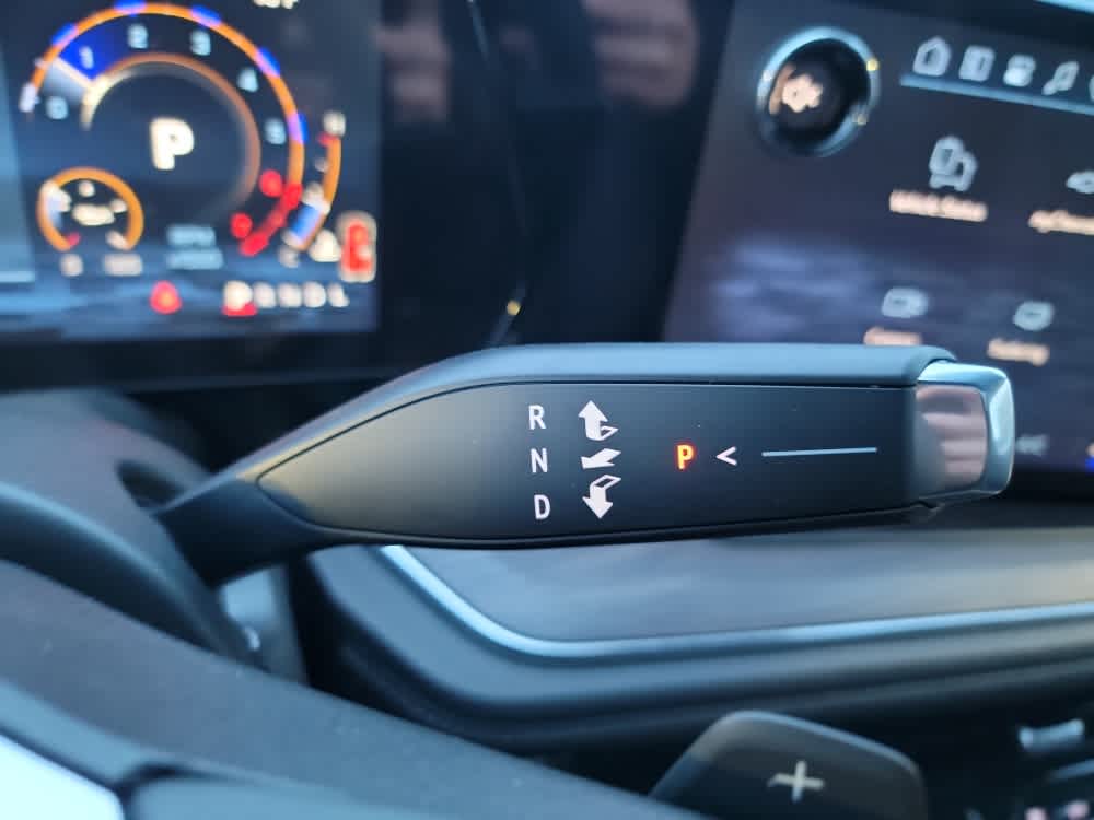 Thumbnail: 2026 Chevrolet Suburban - 15