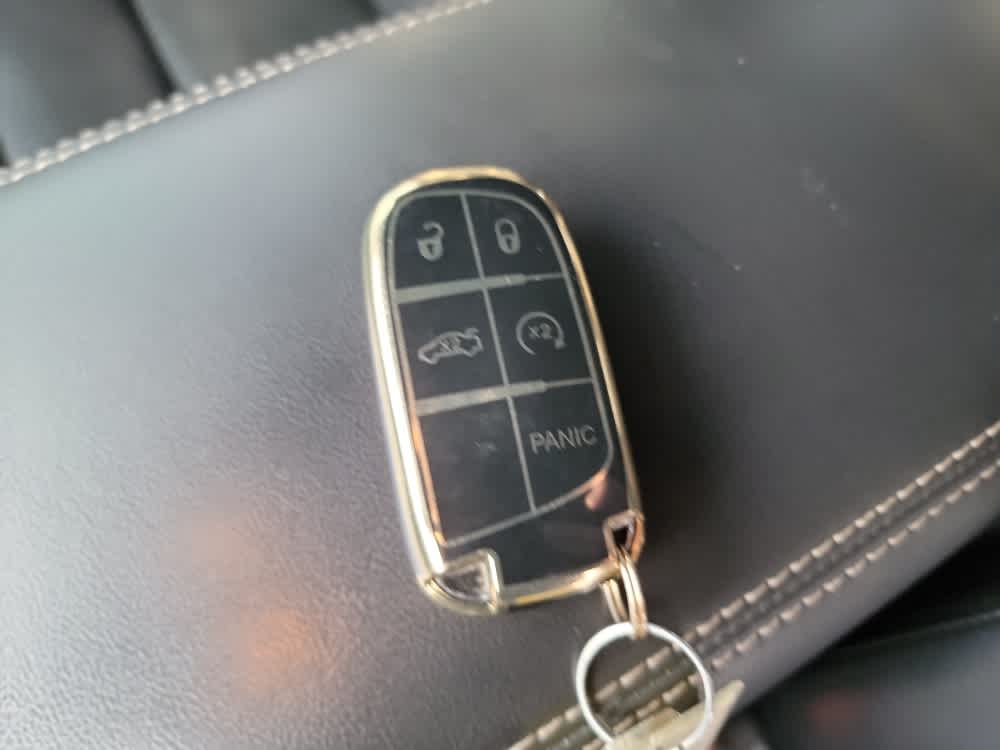 Thumbnail: 2015 Jeep Grand Cherokee - 22