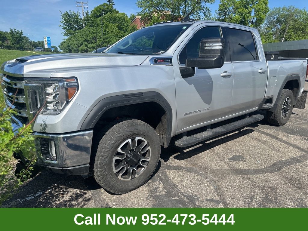 2020 GMC Sierra 4WD Crew Cab Standard Box SLE's photo