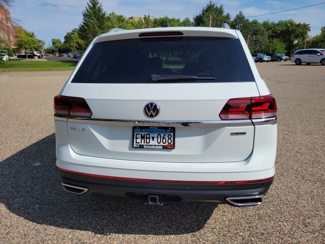 2021 Volkswagen Atlas V6 SEL photo 2